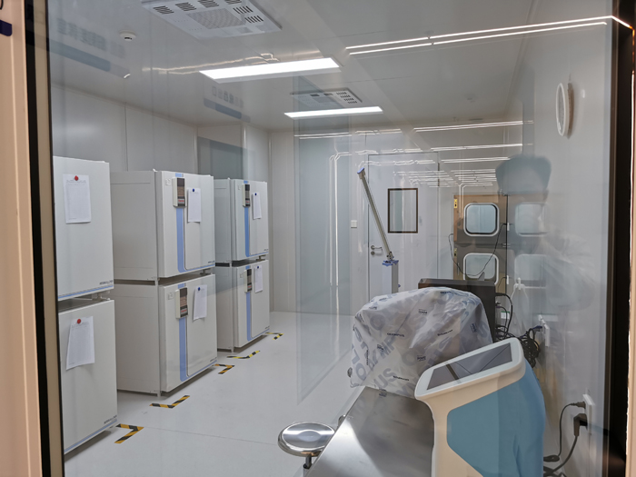 干細(xì)胞準(zhǔn)備室